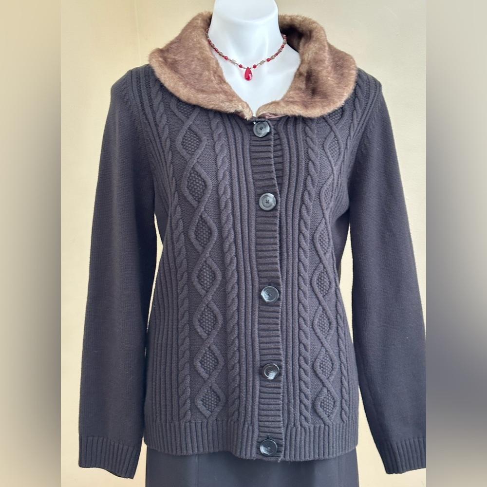 Liz Claiborne Black Cable Kinit Cardigan Top Faux Fur Collar Button Down SZ XL